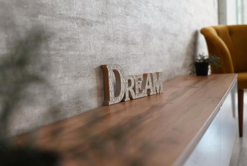 7A Dream Apartment 7A Si Parcare Oradea Zewnętrze zdjęcie